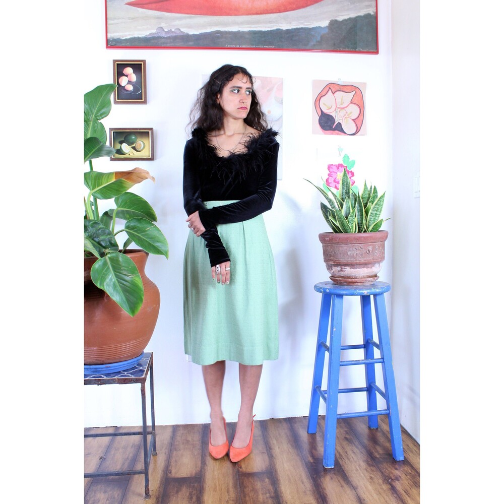 1940s-1950s SAGE Green High Waist A Line Skirt with GROMMET Waist. XS-S - Picture 5 of 15